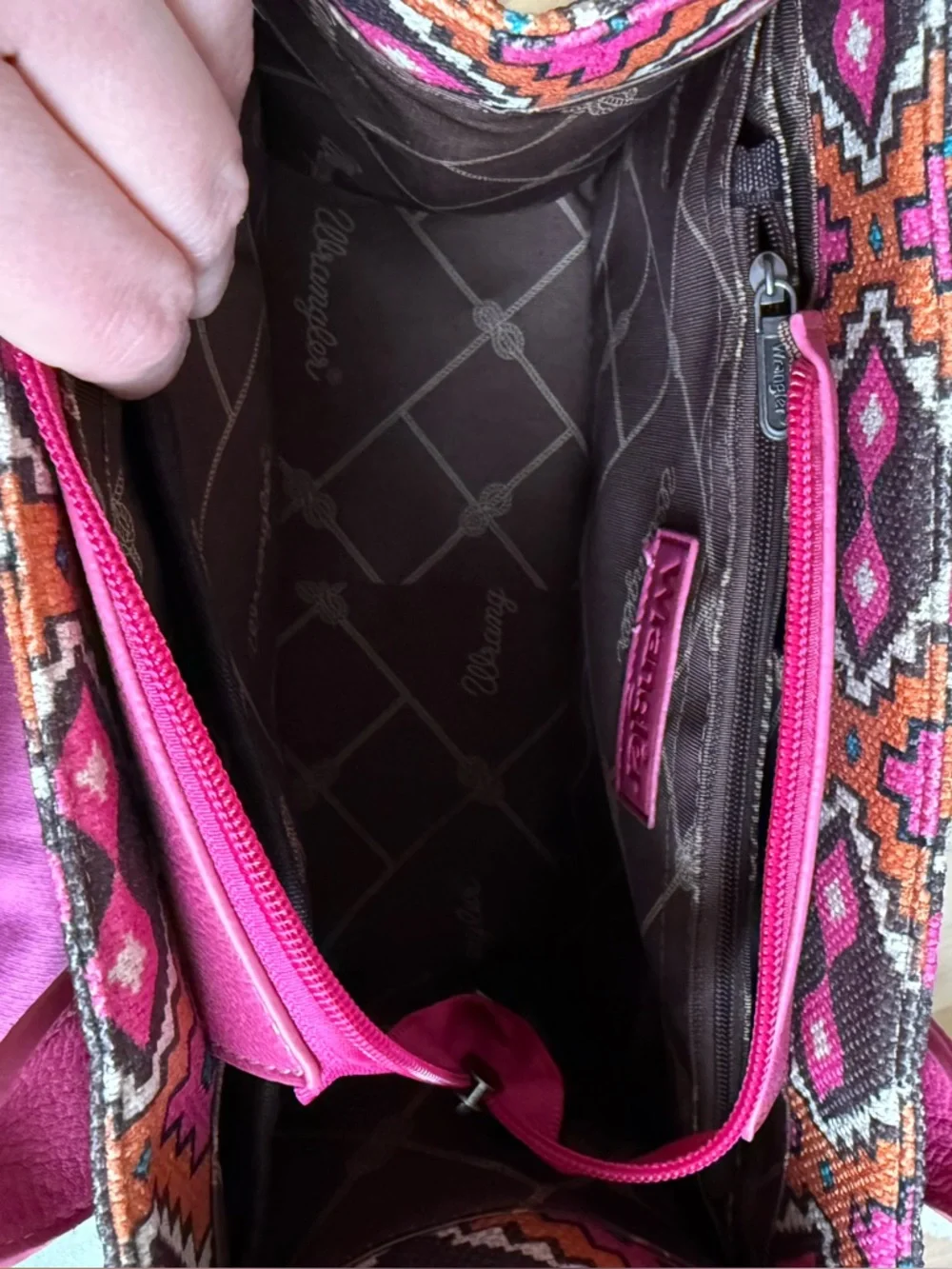 Wrangler Women's Southwestern Print Canvas Crossbody Tote Bag - Hot Pink/Brown - Picture 12 of 12